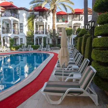 Hotel apartamentowy Mitos